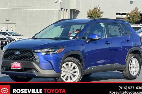 TOYOTA COROLLA CROSS 2022 7MUCAAAG7NV016573 image